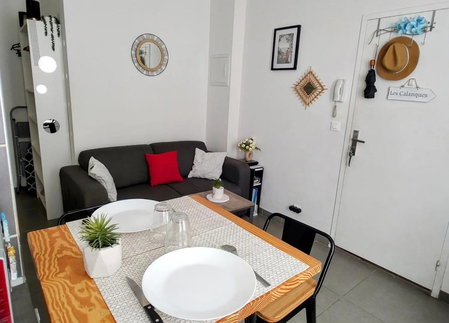 Appartement Studio Coin Nuit, Entre Plage Et Centre Marseille